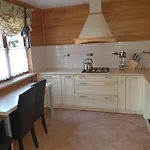 Chalet 888 *